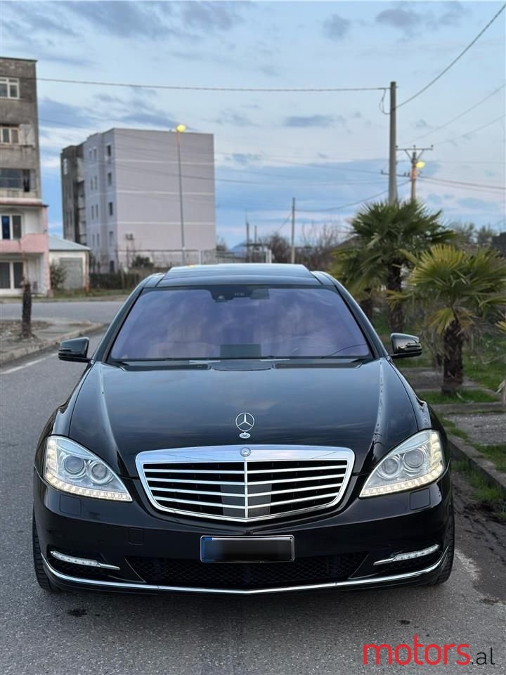 2007' Mercedes-Benz S 600 photo #1