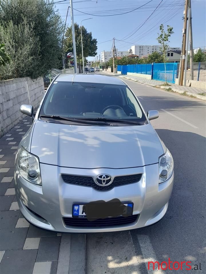 2007' Toyota Auris photo #4