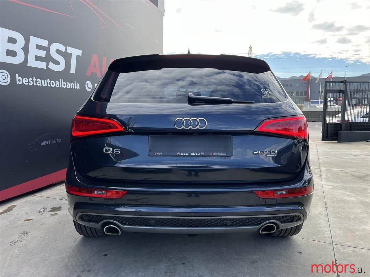 2013' Audi Q5 photo #5