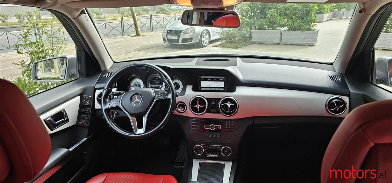 2014' Mercedes-Benz GLK 220 photo #4