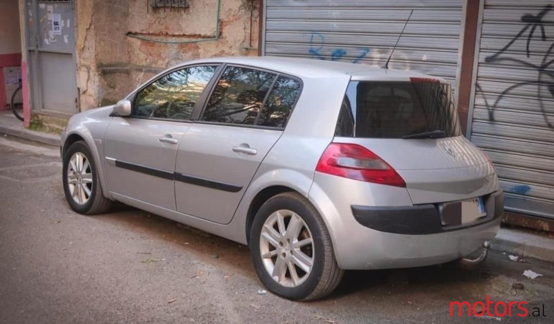 2006' Renault Megane photo #3