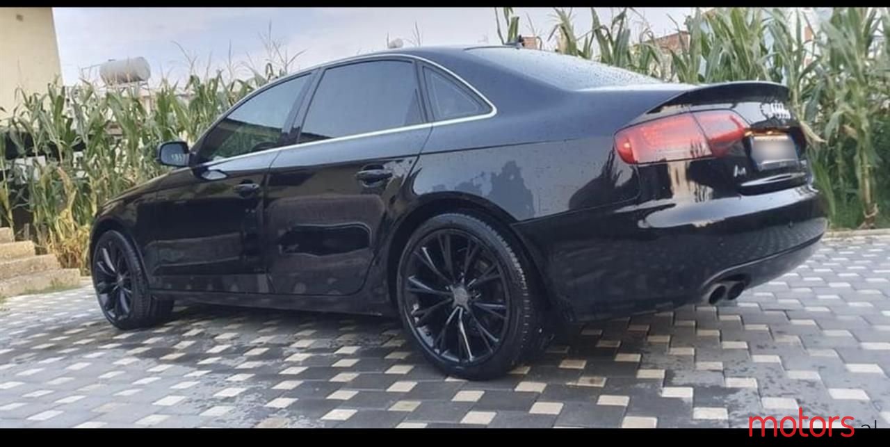 2011' Audi A4 photo #1