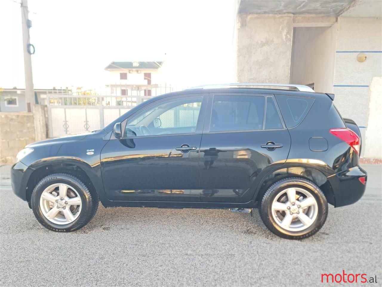 2007' Toyota RAV4 photo #3