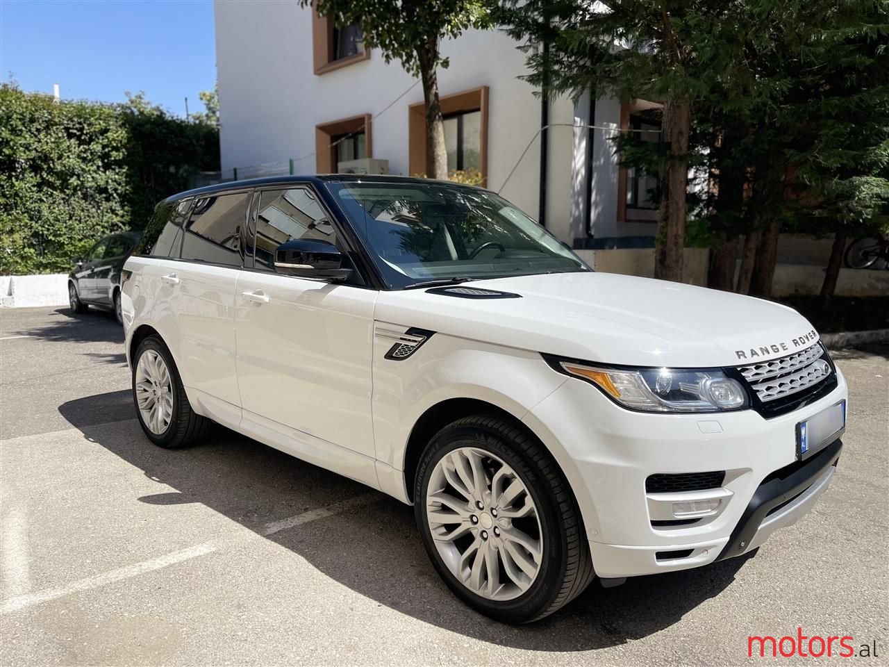 2014' Land Rover Range Rover Sport photo #1