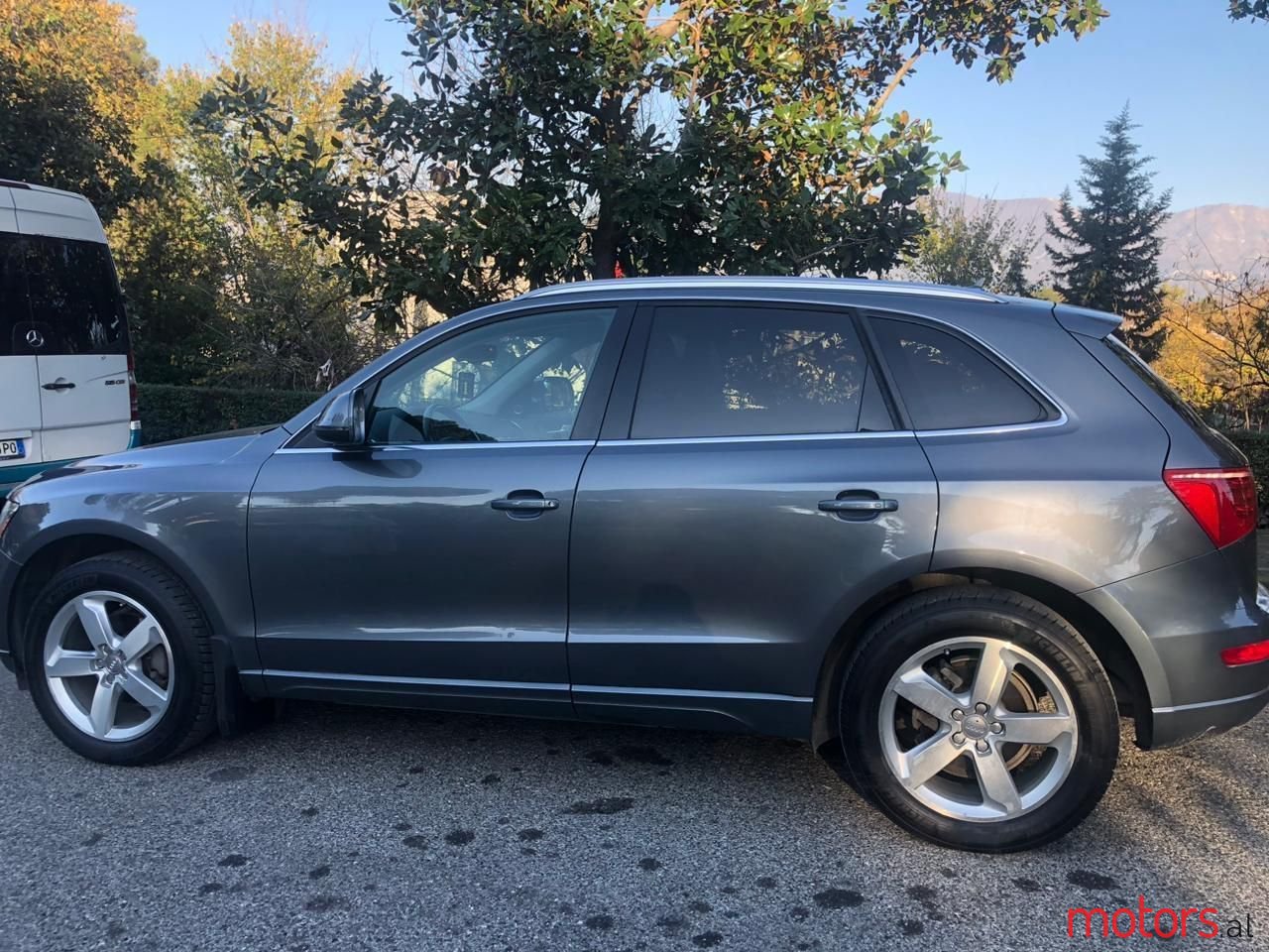 2012' Audi Q5 photo #3