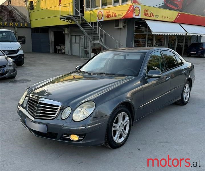2007' Mercedes-Benz E 280 photo #2