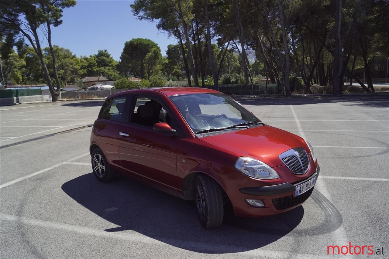 2006' Lancia Ypsilon photo #3