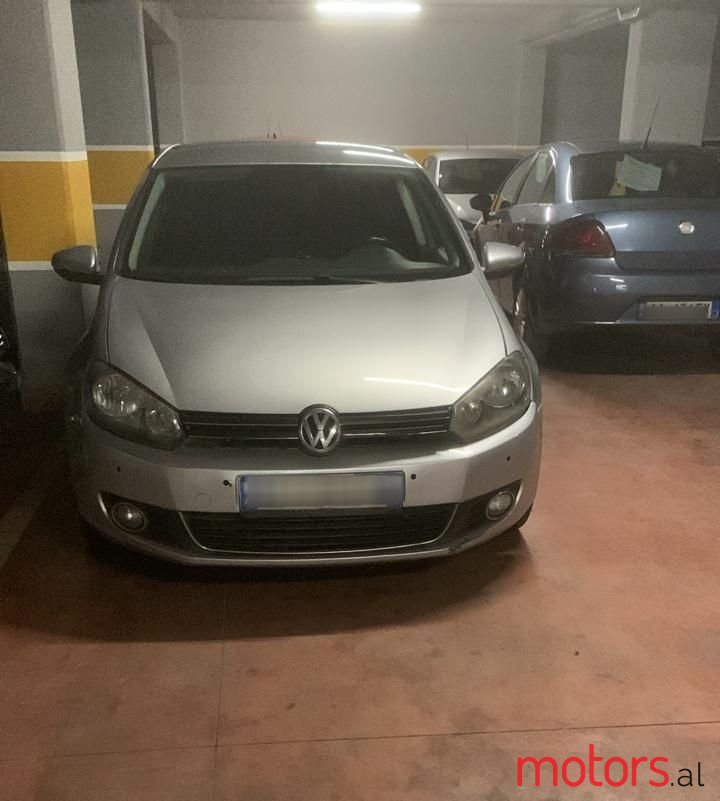 2009' Volkswagen Golf photo #6