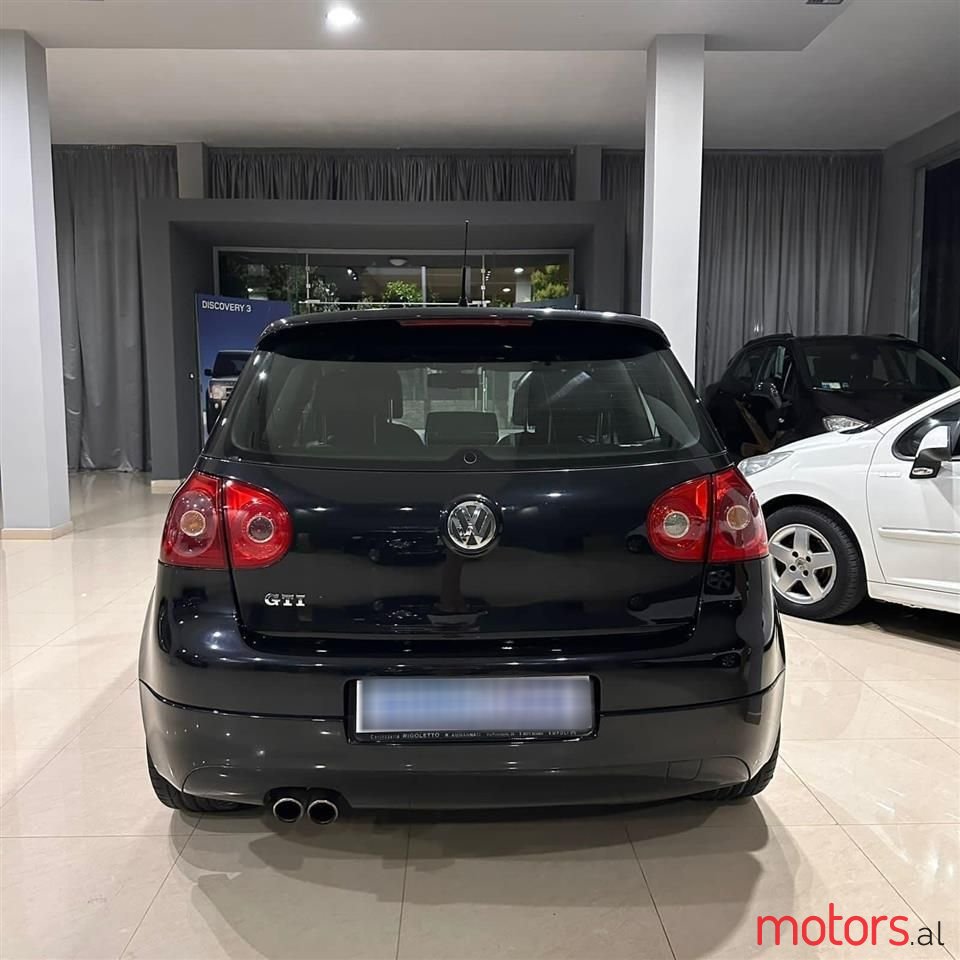 2007' Volkswagen Golf photo #5