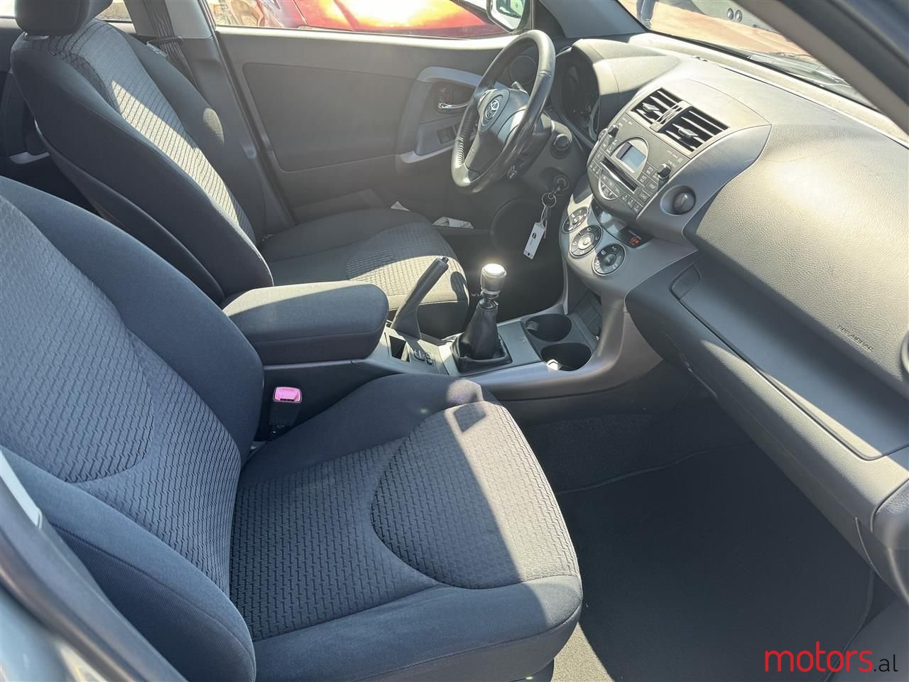 2008' Toyota RAV4 photo #5