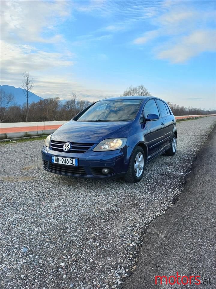 2006' Volkswagen Golf Plus photo #2
