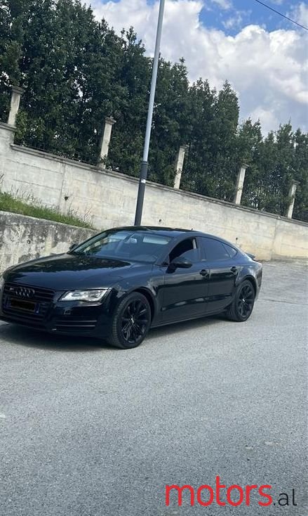2012' Audi A7 photo #2