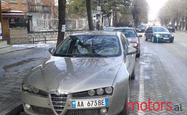 2006' Alfa Romeo Alfa 159 photo #1