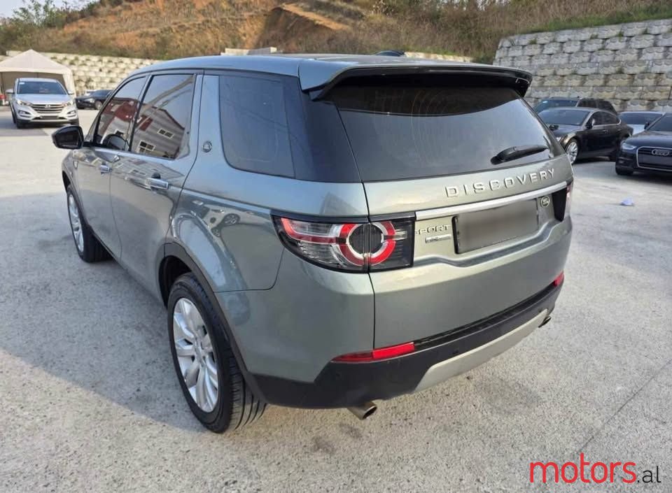 2015' Land Rover Discovery Sport photo #5