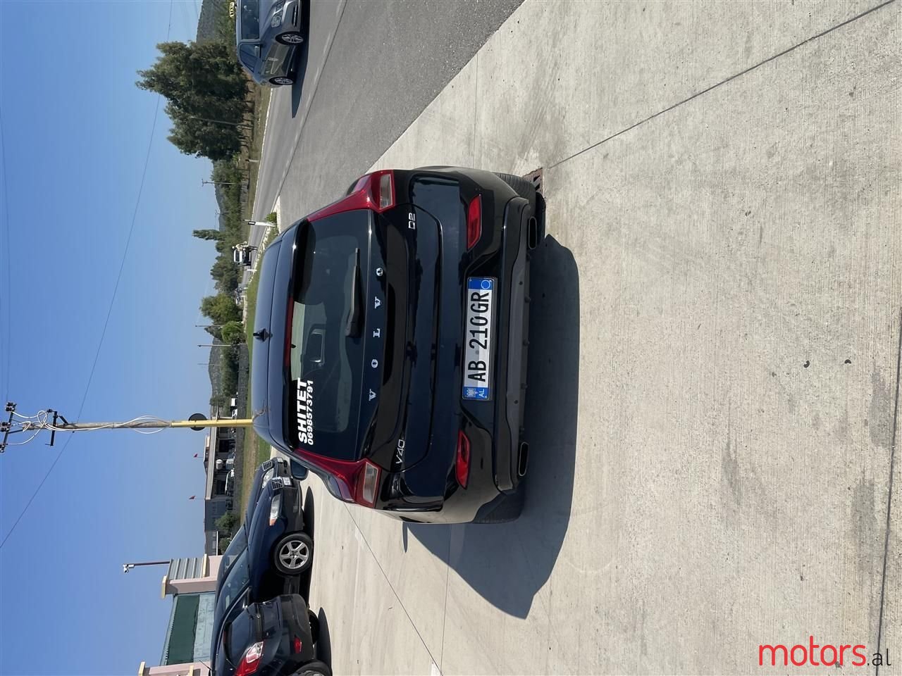 2014' Volvo V40 photo #1