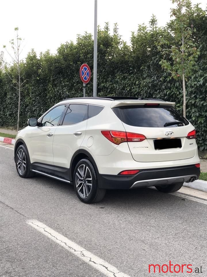 2014' Hyundai Santa Fe photo #4