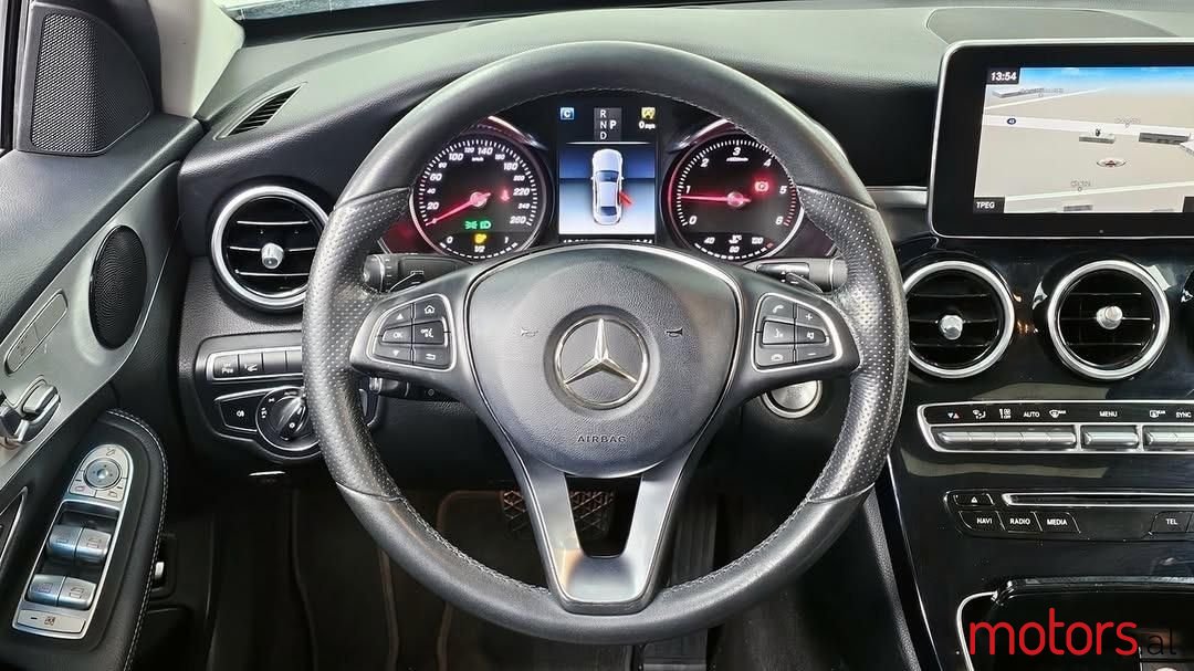 2018' Mercedes-Benz C 220 photo #2