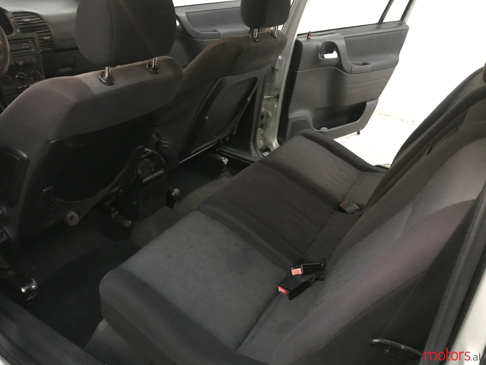 2001' Opel Zafira photo #6