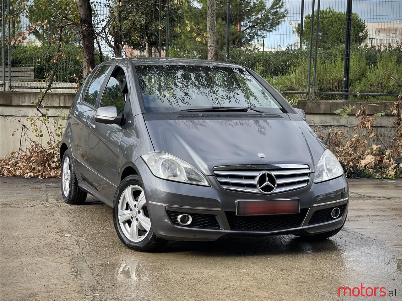 2009' Mercedes-Benz A 150 photo #1