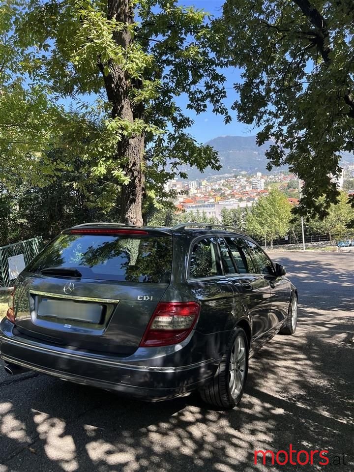 2010' Mercedes-Benz C 220 photo #4
