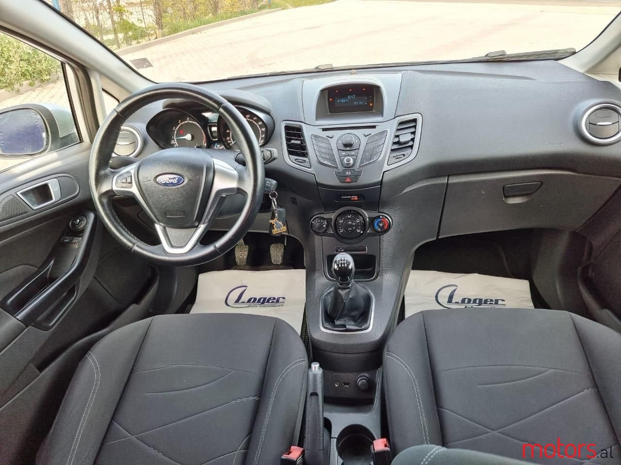 2014' Ford Fiesta photo #3