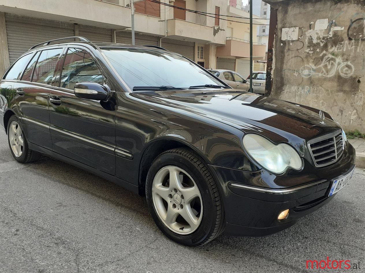 2002' Mercedes-Benz C 220 photo #1