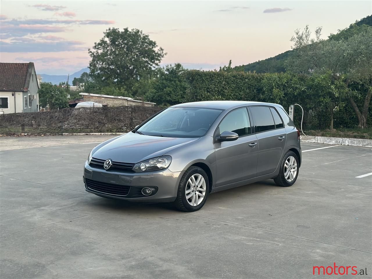 2012' Volkswagen Golf photo #2