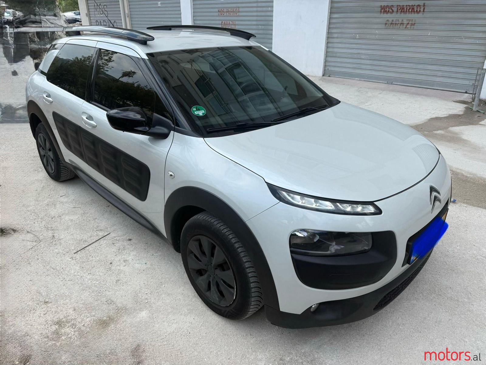 2015' Citroen C4 photo #4