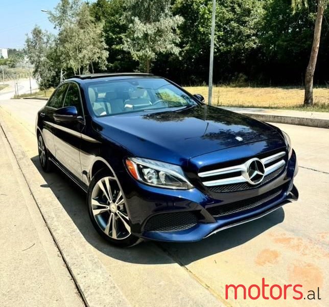 2015' Mercedes-Benz C 300 photo #4