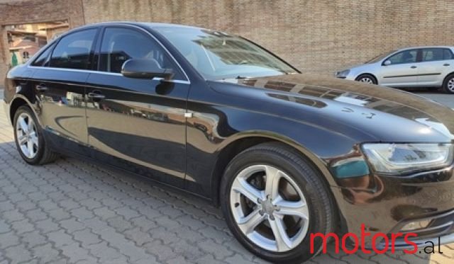 2013' Audi A4 photo #2