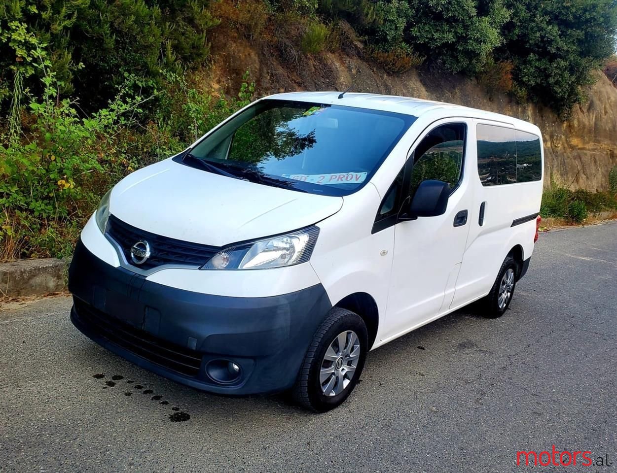 2012' Nissan NV200 photo #1