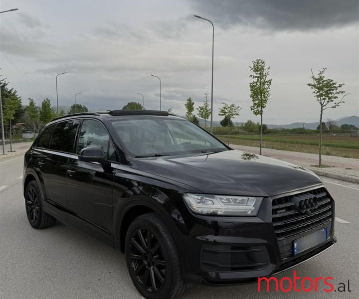 2018' Audi Q7 photo #3