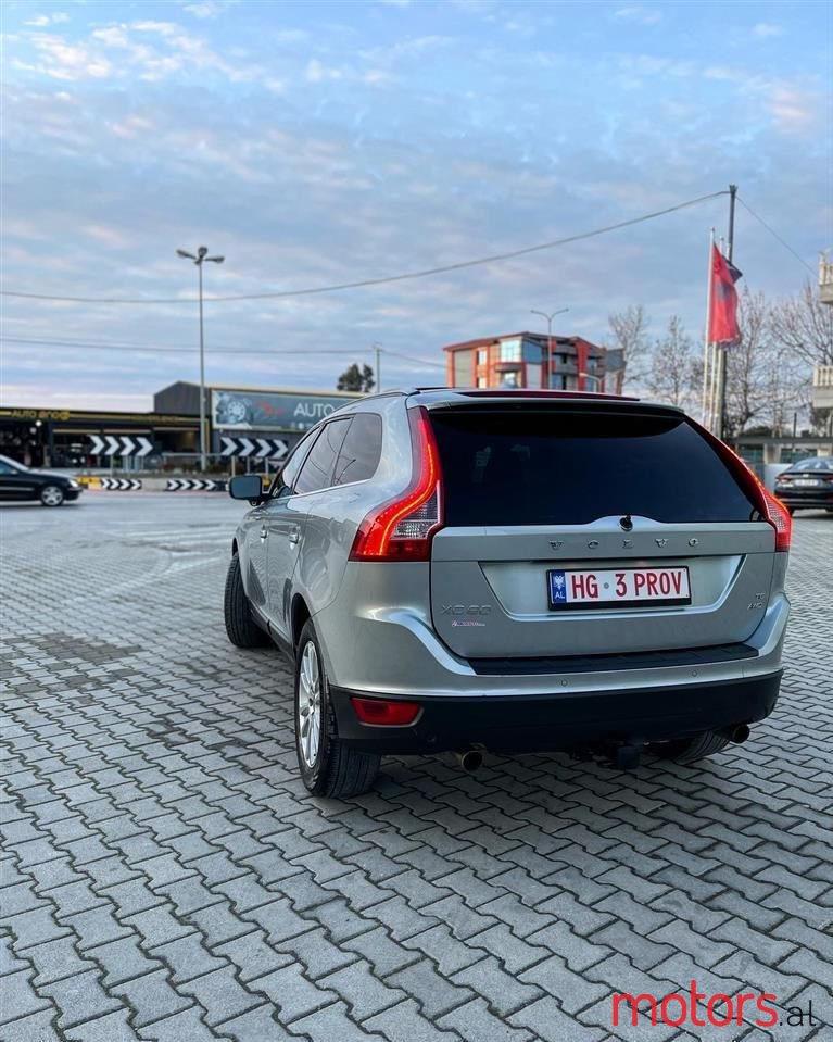 2010' Volvo Xc 60 photo #2