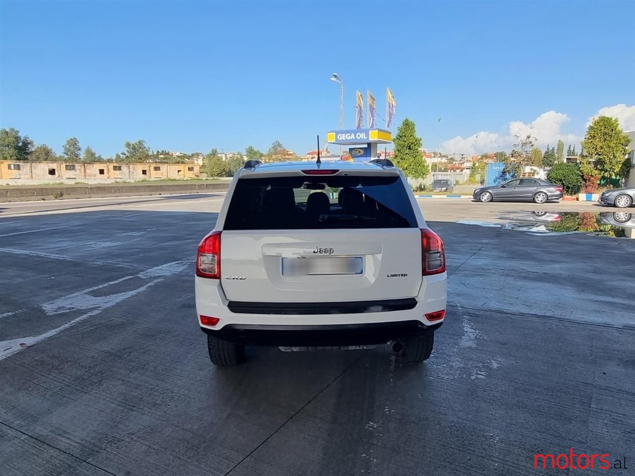 2013' Jeep Compass photo #5