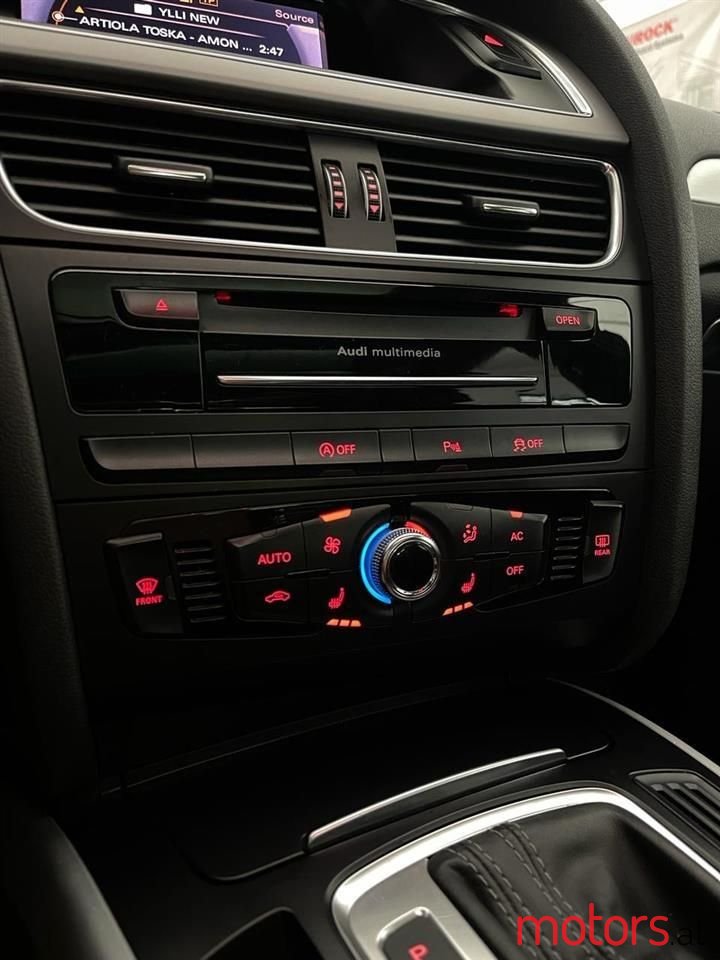 2013' Audi A4 photo #2