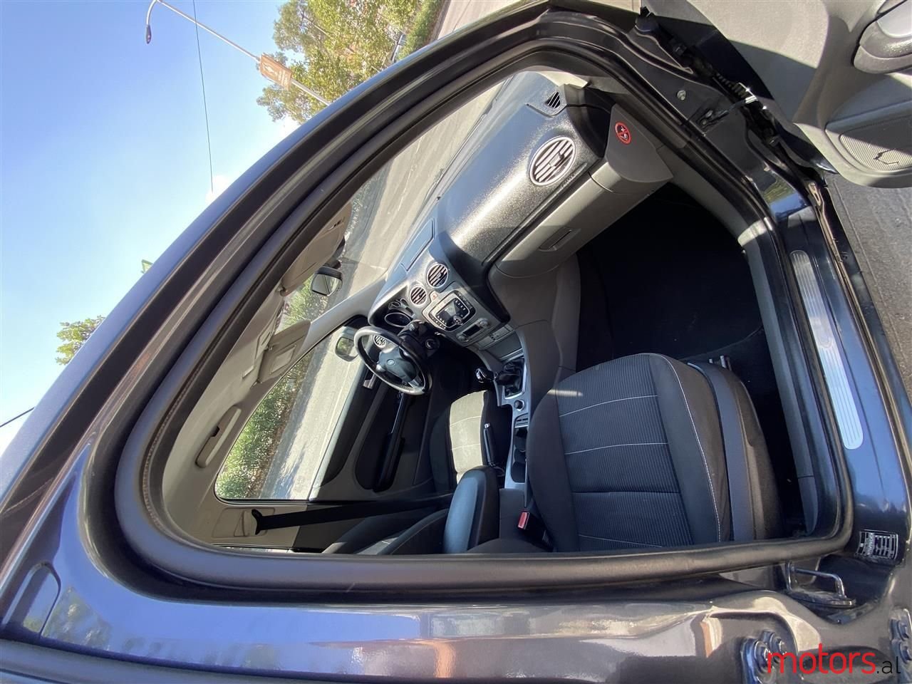 2008' Ford Focus photo #3