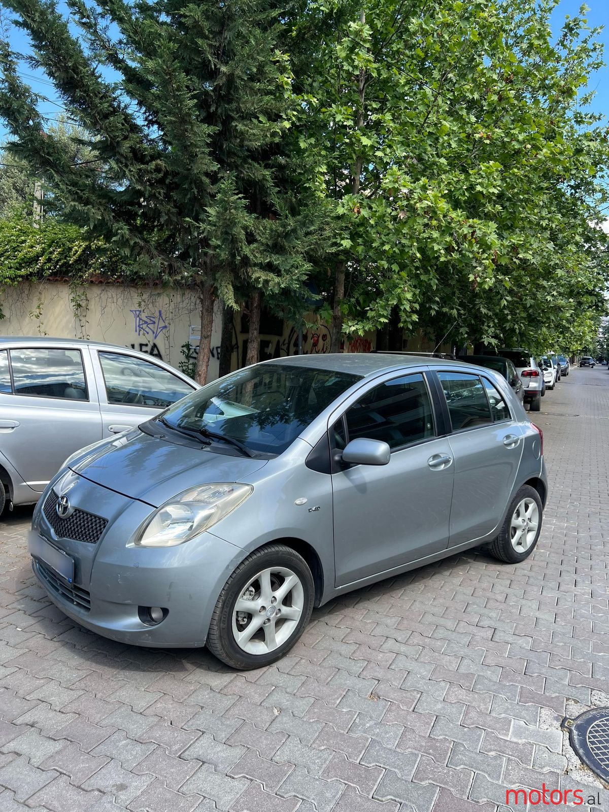 2006' Toyota Yaris photo #2