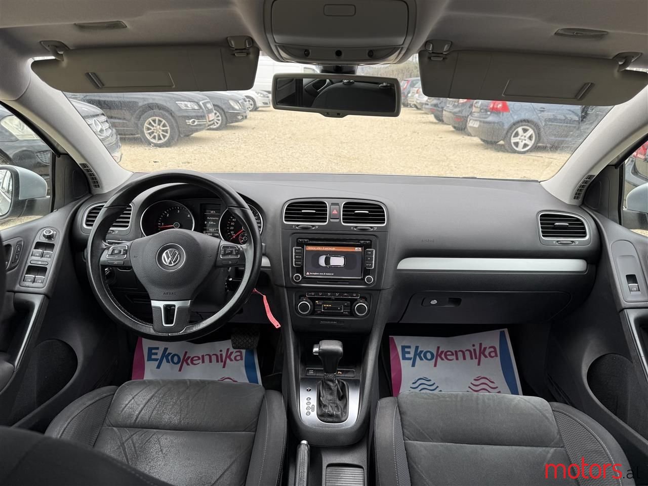 2010' Volkswagen Golf photo #5