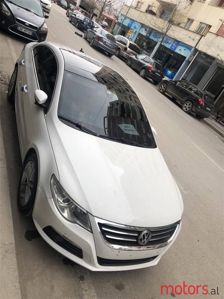 2012' Volkswagen photo #3