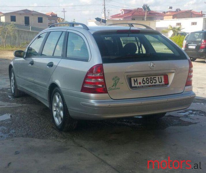 2004' Mercedes-Benz C-Class photo #1