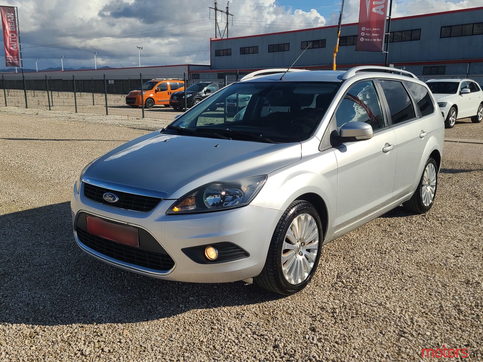 2010' Ford Focus photo #1