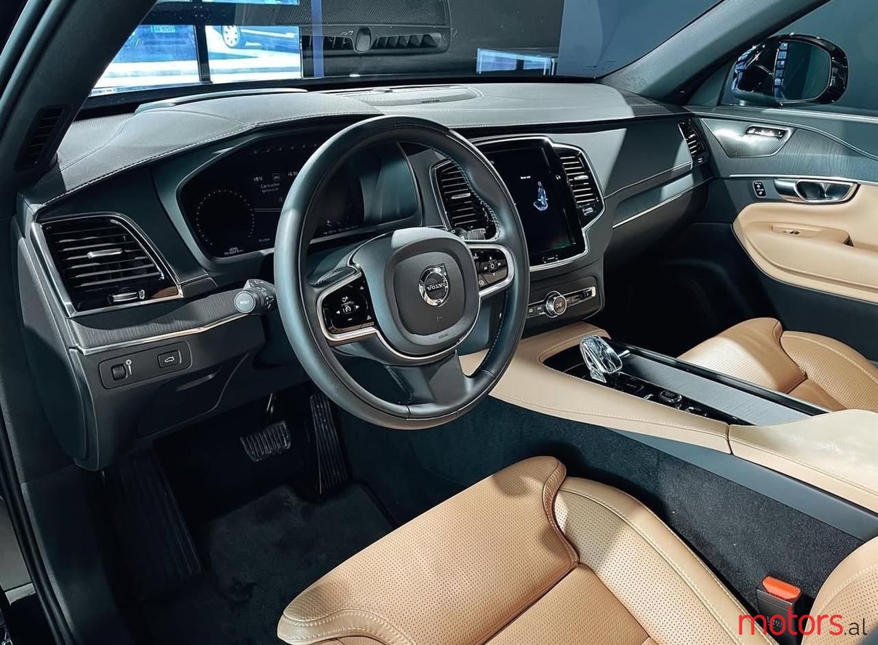 2022' Volvo Xc 90 photo #6