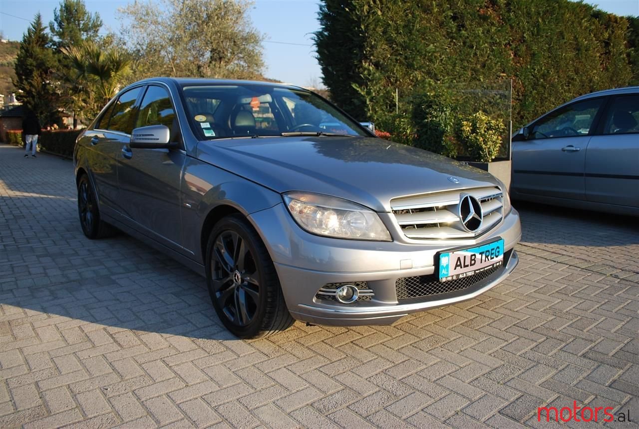 2009' Mercedes-Benz C 200 photo #1