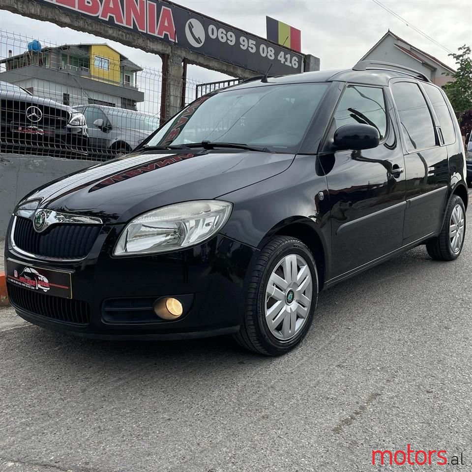 2007' Skoda Roomster photo #1