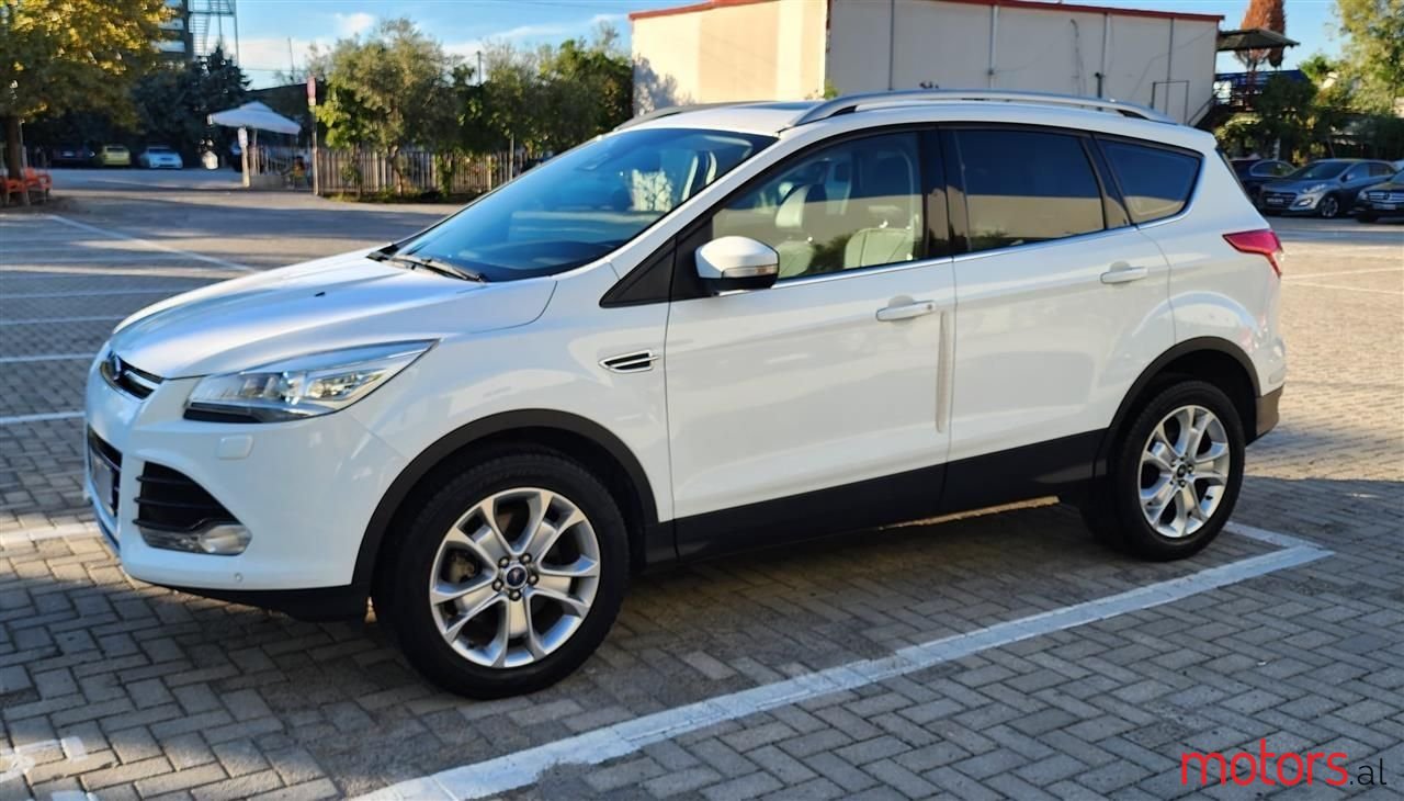 2016' Ford Kuga photo #1
