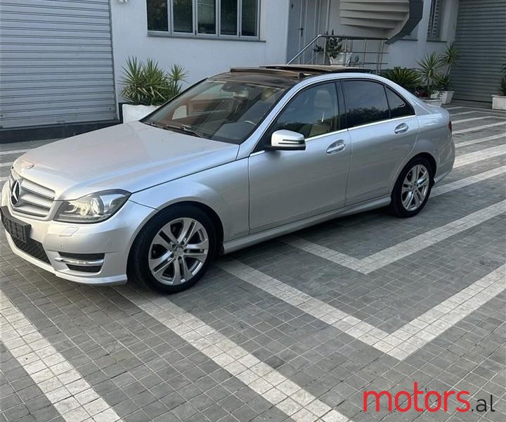 2013' Mercedes-Benz C 220 photo #6