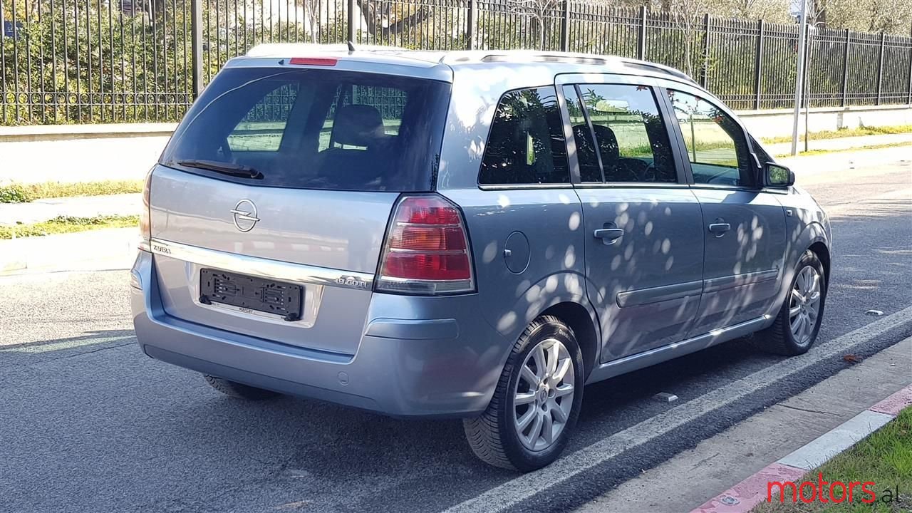 2006' Opel Zafira photo #4