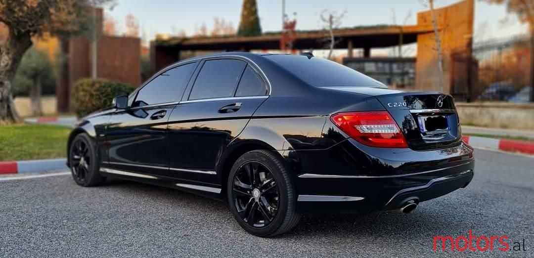2012' Mercedes-Benz C 220 photo #6