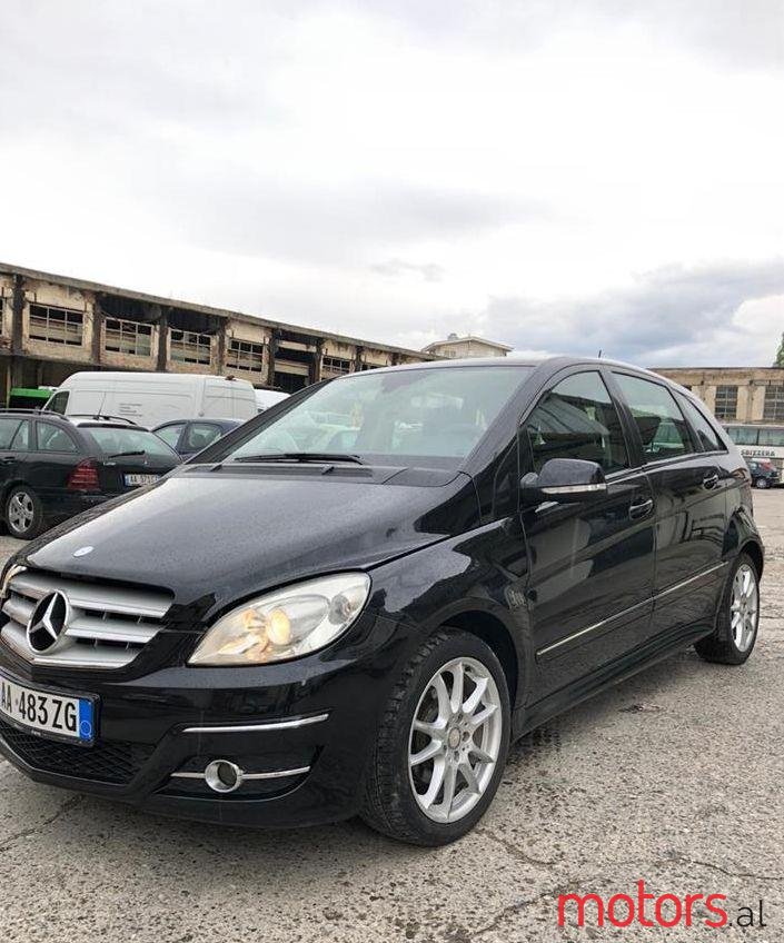 2009' Mercedes-Benz B 180 photo #1