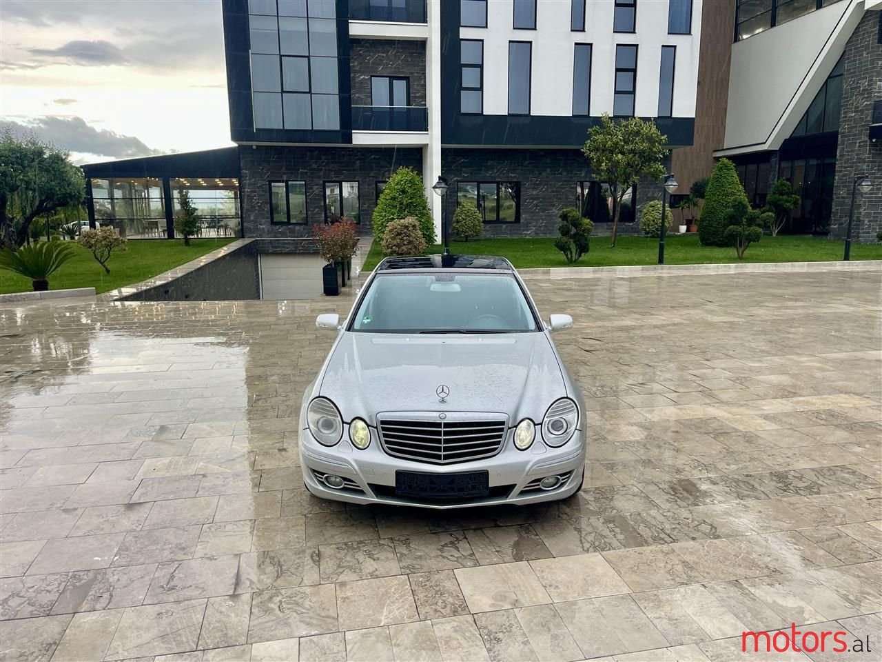 2007' Mercedes-Benz E 280 photo #3